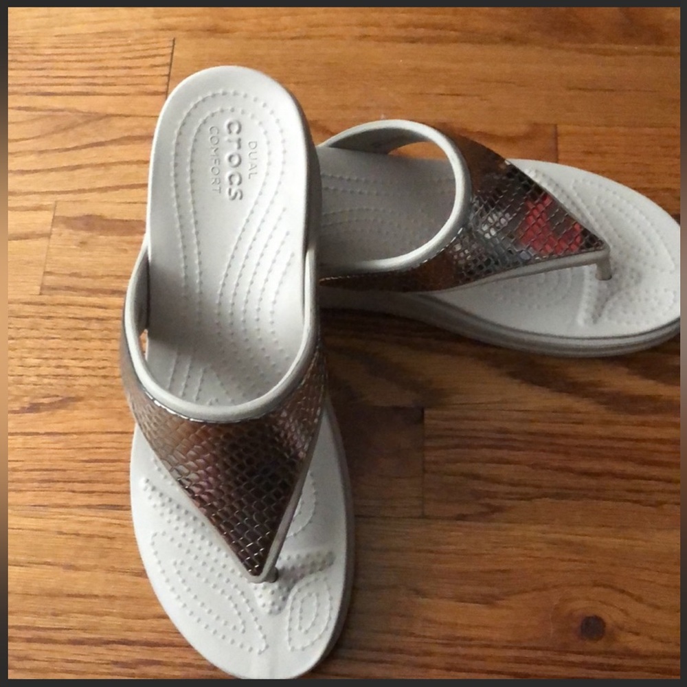 Crocs Dual Comfort Arch Support, Sandals , Flats Sz. … Gem
